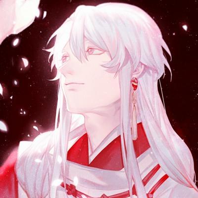 女子无视哈里夫妇淡定晒太阳走红